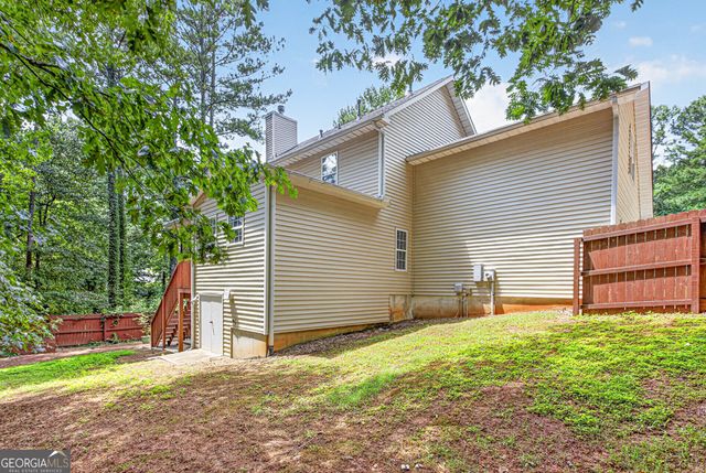 60 Tyler Woods Drive, Sharpsburg, GA 30277