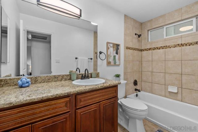 1030 Robinson Ave 107, San Diego, CA 92103