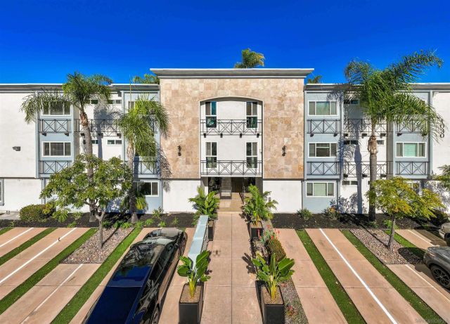 1030 Robinson Ave 107, San Diego, CA 92103