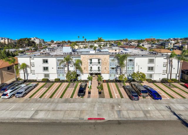 1030 Robinson Ave 107, San Diego, CA 92103