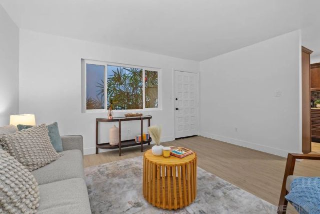 1030 Robinson Ave 107, San Diego, CA 92103