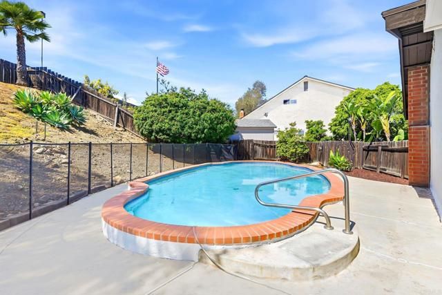 406 Borden Circle, San Marcos, CA 92069