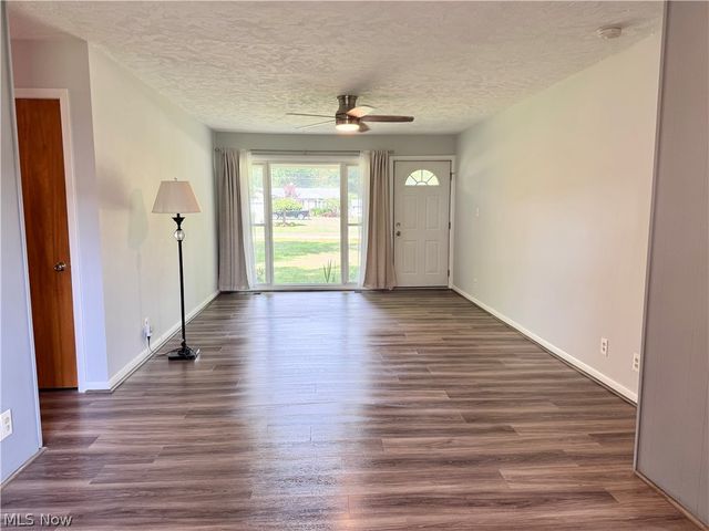 1723 Lander Road, Mayfield Heights, OH 44124
