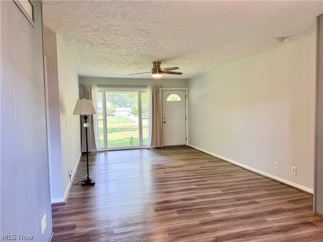 1723 Lander Road, Mayfield Heights, OH 44124