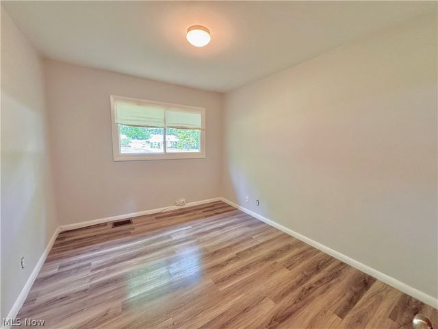 1723 Lander Road, Mayfield Heights, OH 44124