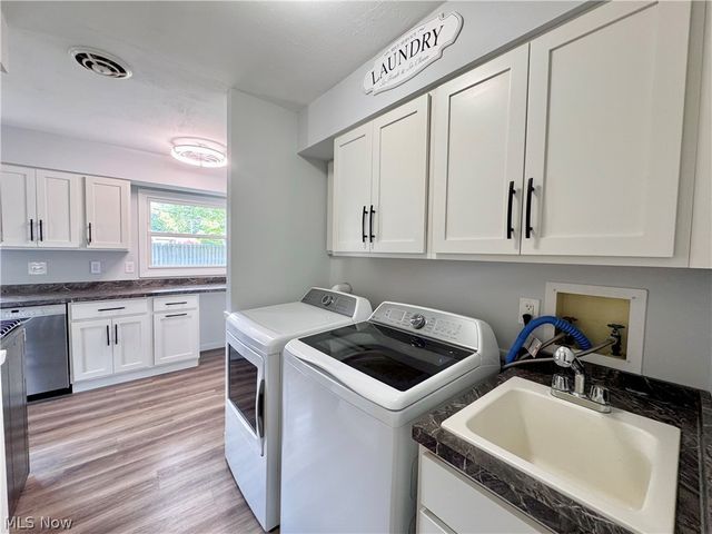 1723 Lander Road, Mayfield Heights, OH 44124