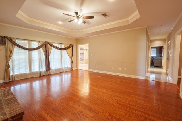 132 Leighton Loop, Houma, LA 70360