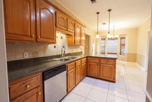 132 Leighton Loop, Houma, LA 70360