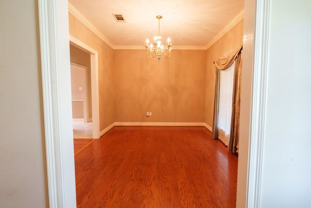 132 Leighton Loop, Houma, LA 70360
