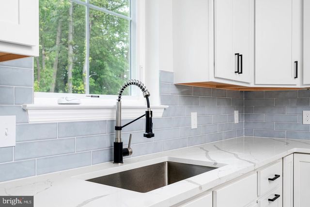 250 MCADOO AVENUE, Hamilton, NJ 08619