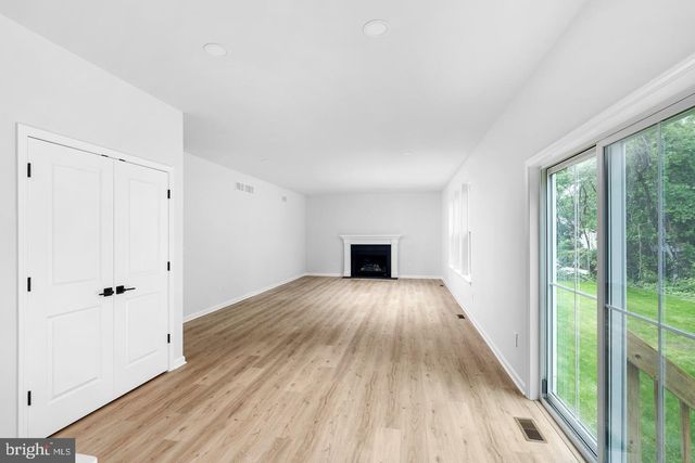 250 MCADOO AVENUE, Hamilton, NJ 08619