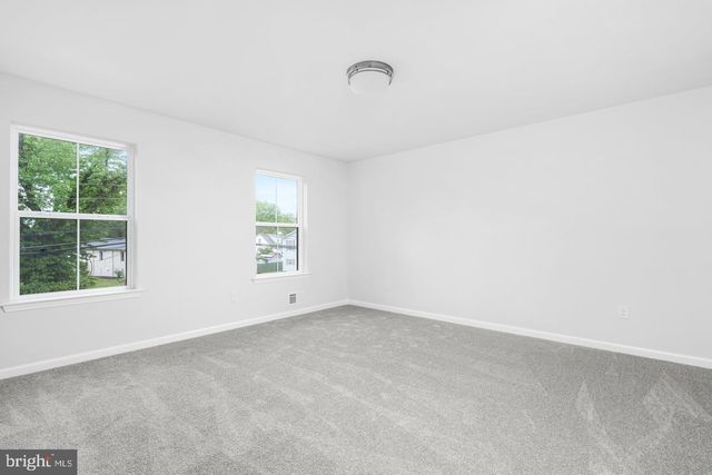 250 MCADOO AVENUE, Hamilton, NJ 08619