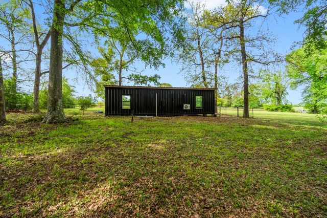 758 Jones Road, New Waverly, TX 77358