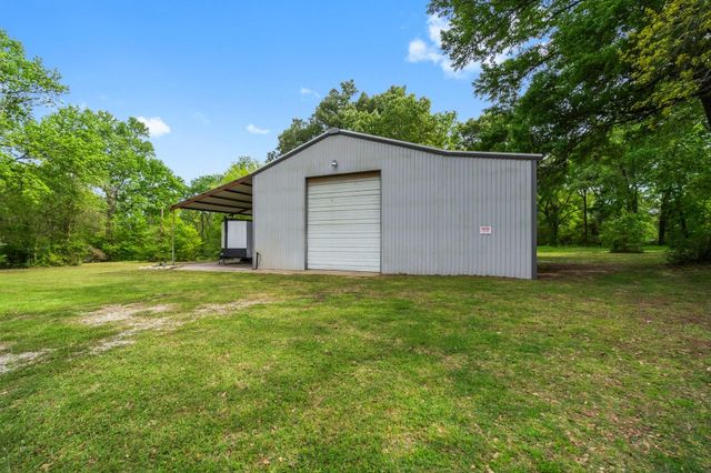 758 Jones Road, New Waverly, TX 77358