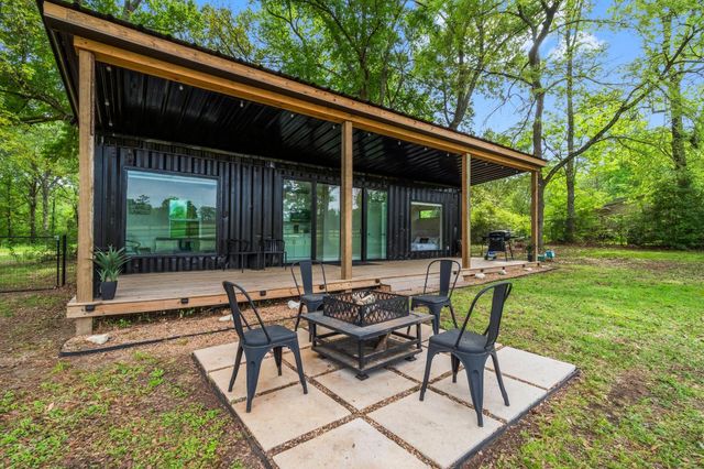 758 Jones Road, New Waverly, TX 77358