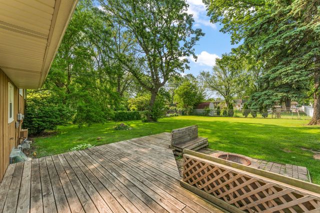 7403 W 85th Avenue, Crown Point, IN 46307