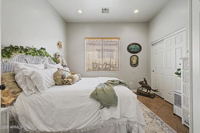 1741 W BRAMBLE BERRY Lane, Phoenix, AZ 85085