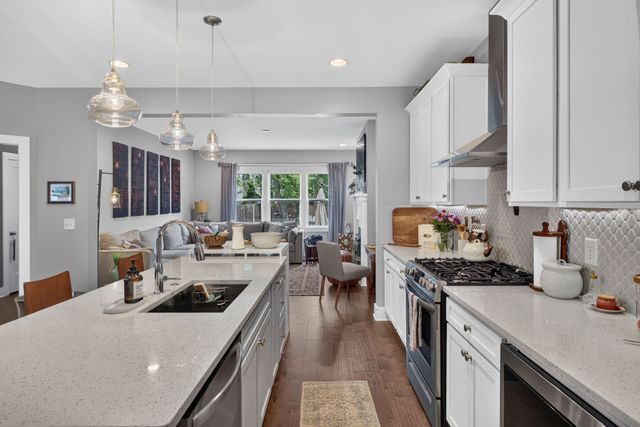 1213 Keller Ave, Nashville, TN 37216