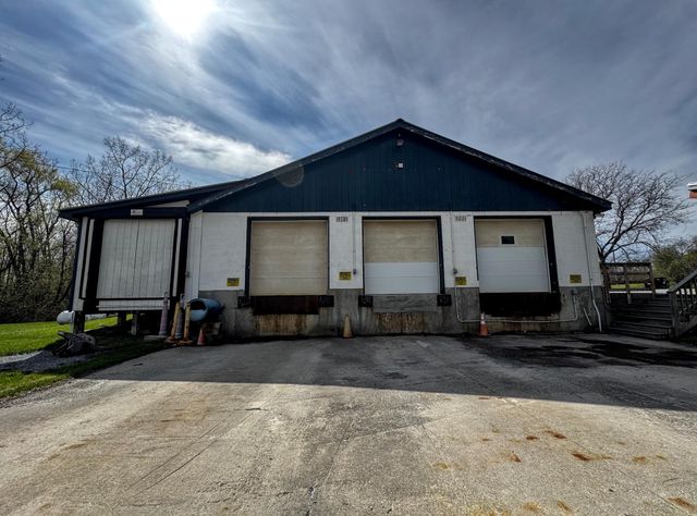 33 Transport Drive, Bennington, VT 05201