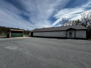 33 Transport Drive, Bennington, VT 05201