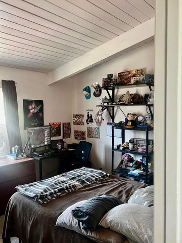 2550 Aster St, San Diego, CA 92109