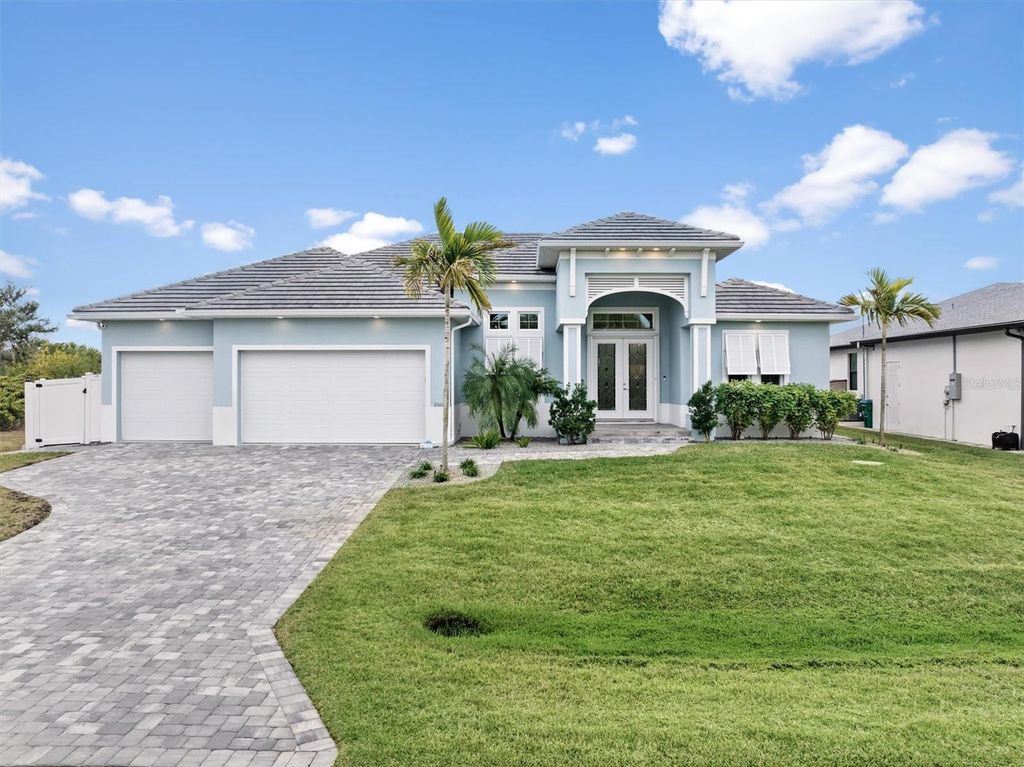 Image 1 of property listing at 15650 MEACHAM CIRCLE, Port Charlotte, FL 33981