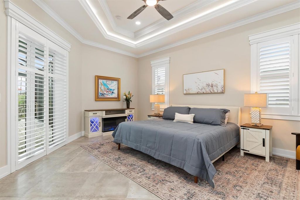 Image 24 of property listing at 15650 MEACHAM CIRCLE, Port Charlotte, FL 33981