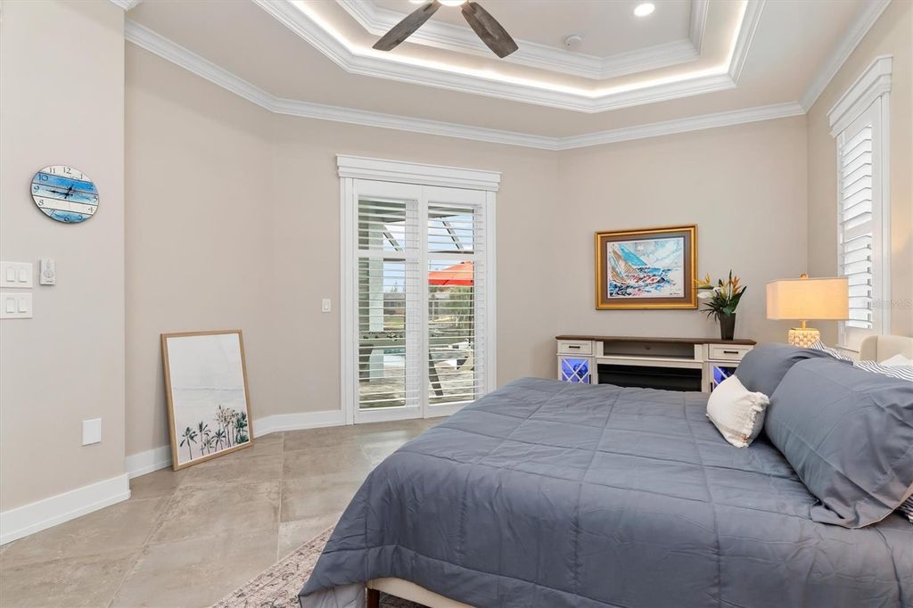 Image 27 of property listing at 15650 MEACHAM CIRCLE, Port Charlotte, FL 33981