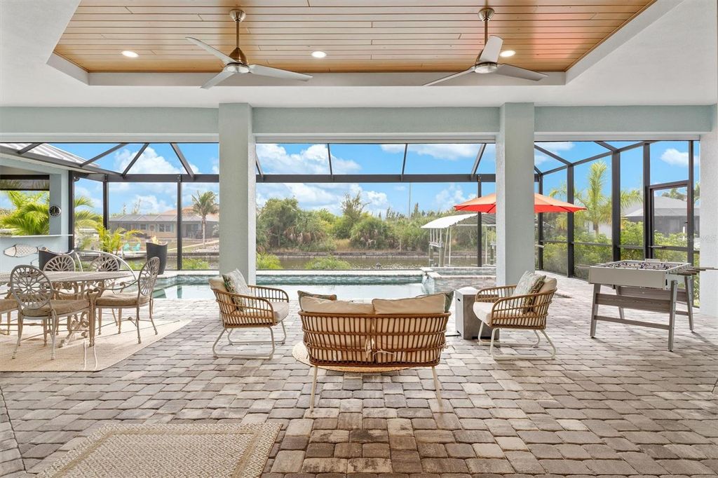 Image 42 of property listing at 15650 MEACHAM CIRCLE, Port Charlotte, FL 33981
