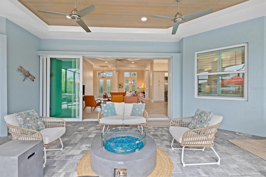 Image 53 of property listing at 15650 MEACHAM CIRCLE, Port Charlotte, FL 33981