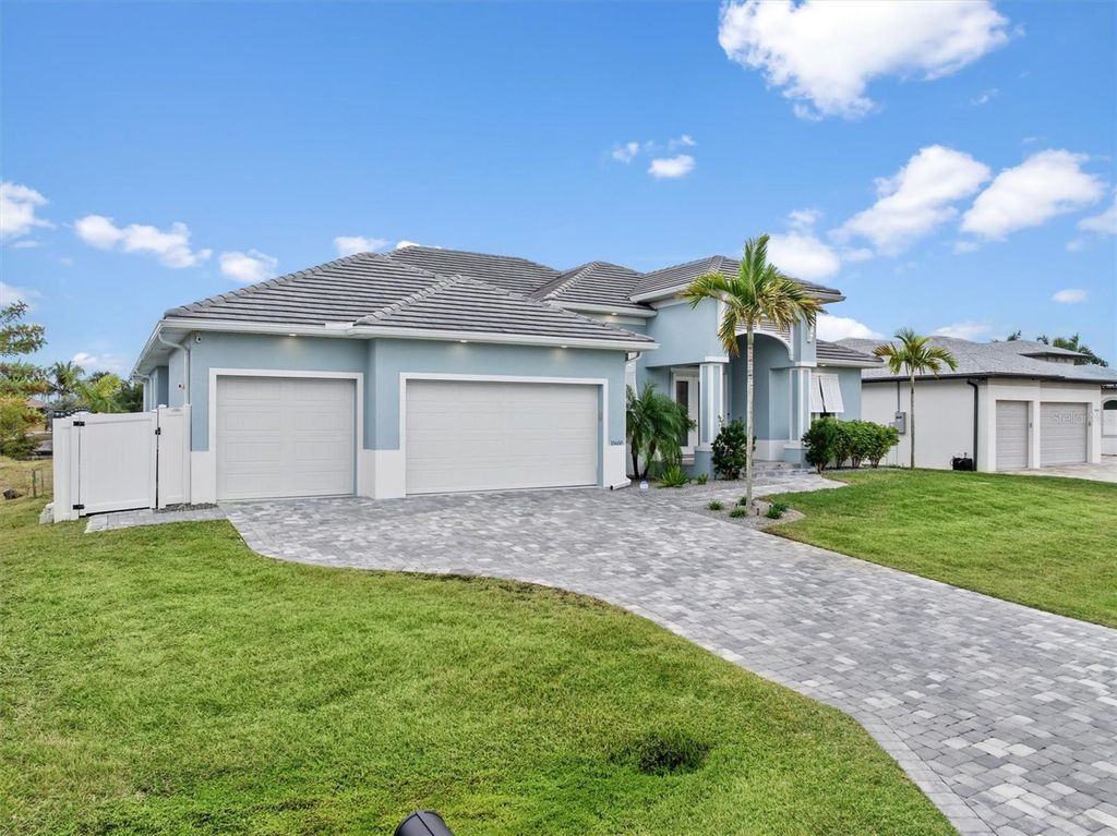 Image 66 of property listing at 15650 MEACHAM CIRCLE, Port Charlotte, FL 33981