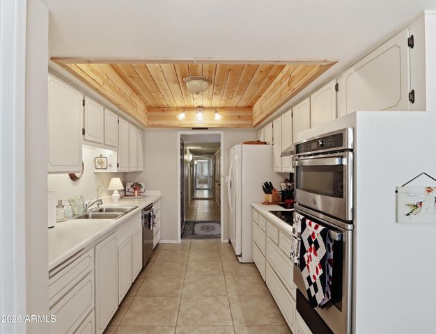 18036 N DESERT GLEN Drive, Sun City West, AZ 85375