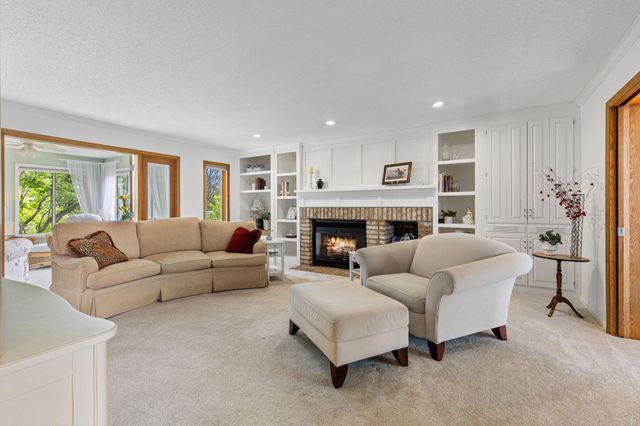 11409 Louisiana Avenue S, Bloomington, MN 55438