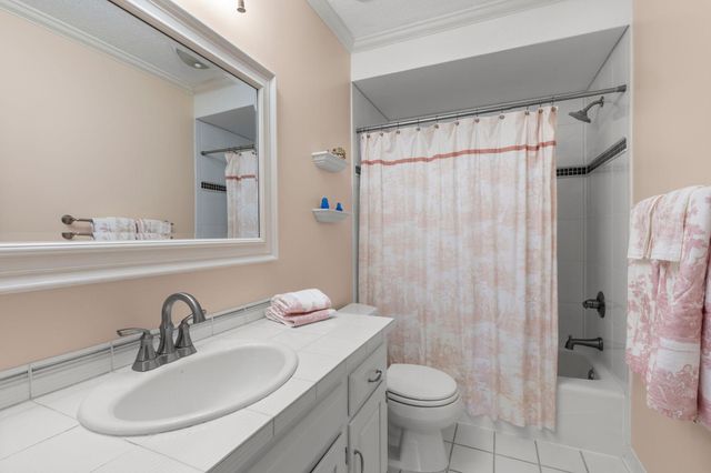 11409 Louisiana Avenue S, Bloomington, MN 55438