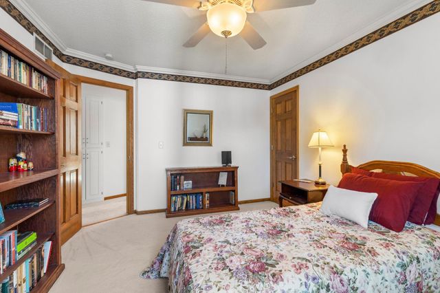 11409 Louisiana Avenue S, Bloomington, MN 55438