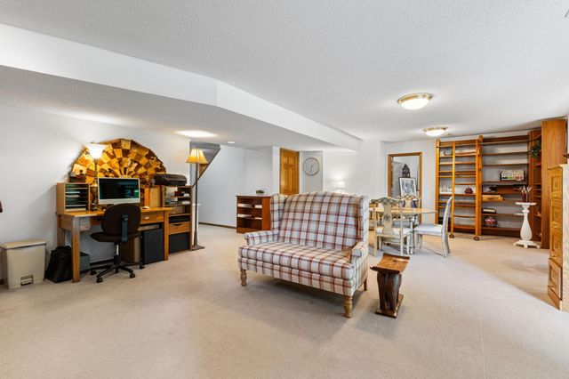 11409 Louisiana Avenue S, Bloomington, MN 55438