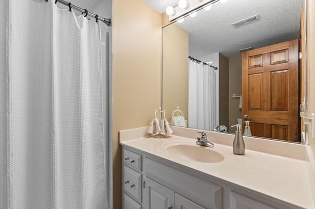 11409 Louisiana Avenue S, Bloomington, MN 55438