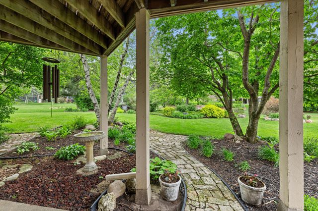 11409 Louisiana Avenue S, Bloomington, MN 55438