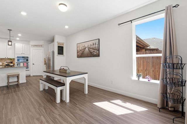 3965 Eagle Nest Lake Lane, Magnolia, TX 77354