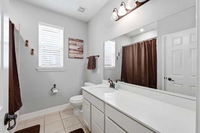 3965 Eagle Nest Lake Lane, Magnolia, TX 77354