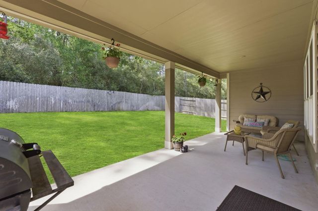 3965 Eagle Nest Lake Lane, Magnolia, TX 77354