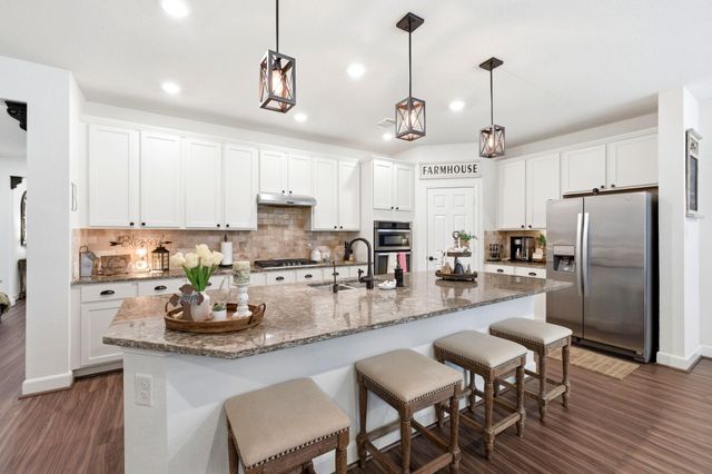 3965 Eagle Nest Lake Lane, Magnolia, TX 77354