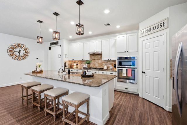 3965 Eagle Nest Lake Lane, Magnolia, TX 77354