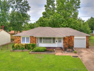 4204 Magnolia Drive, Sand Springs, OK 74063