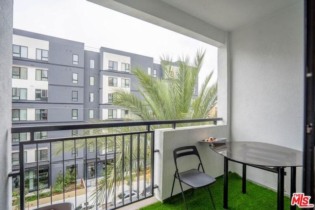 1234 Wilshire Boulevard 330, Los Angeles, CA 90017