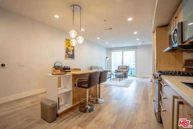1234 Wilshire Boulevard 330, Los Angeles, CA 90017