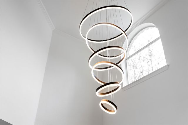 9568 Indigo Brush DR, Austin, TX 78726