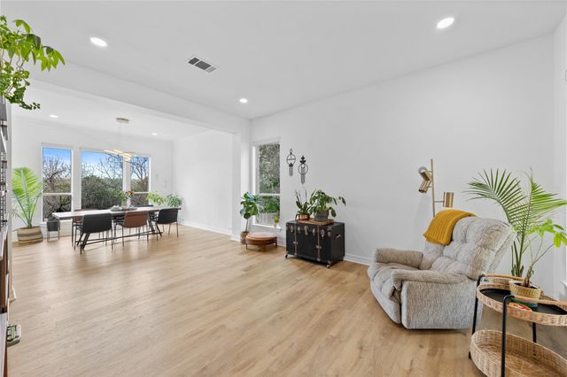 9568 Indigo Brush DR, Austin, TX 78726