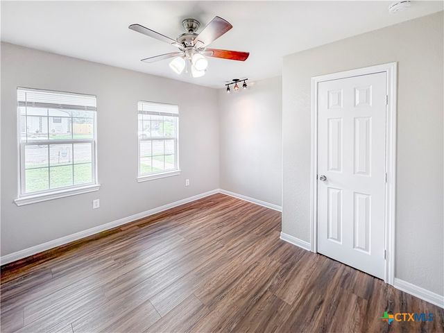 903 Saunders Street, Gatesville, TX 76528