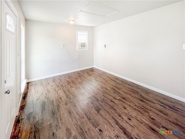 903 Saunders Street, Gatesville, TX 76528